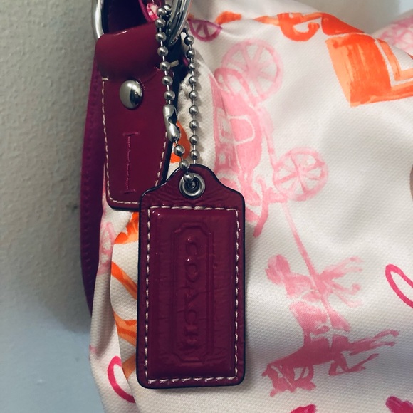Coach Pink/cream Carriage Print Fabric and Patent Leather Flab Hobo. Price firm - Picture 8 of 9